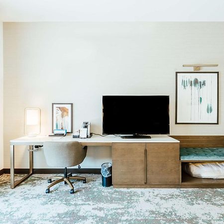 Hilton Garden Inn Denver Union Station Екстериор снимка