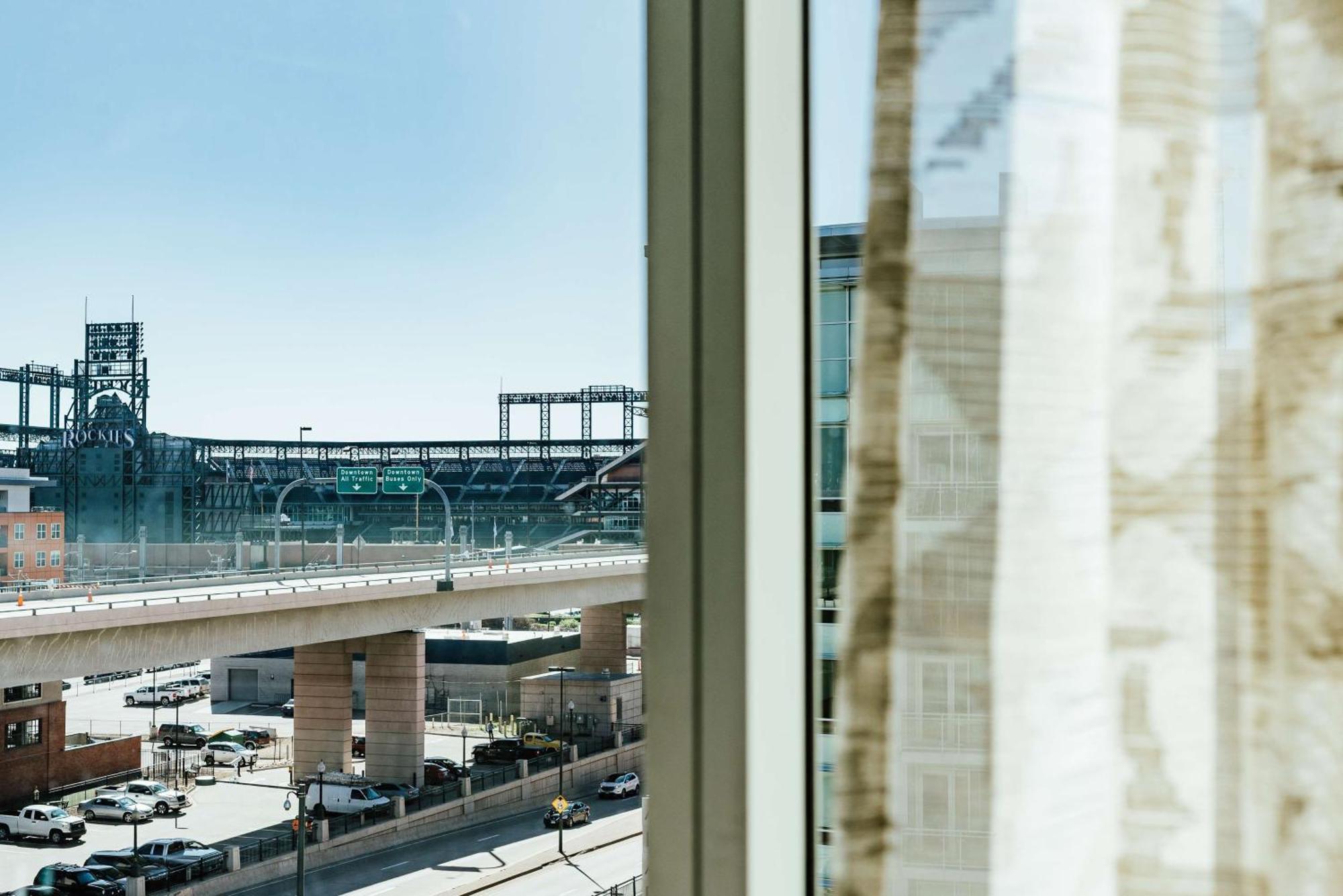 Hilton Garden Inn Denver Union Station Екстериор снимка
