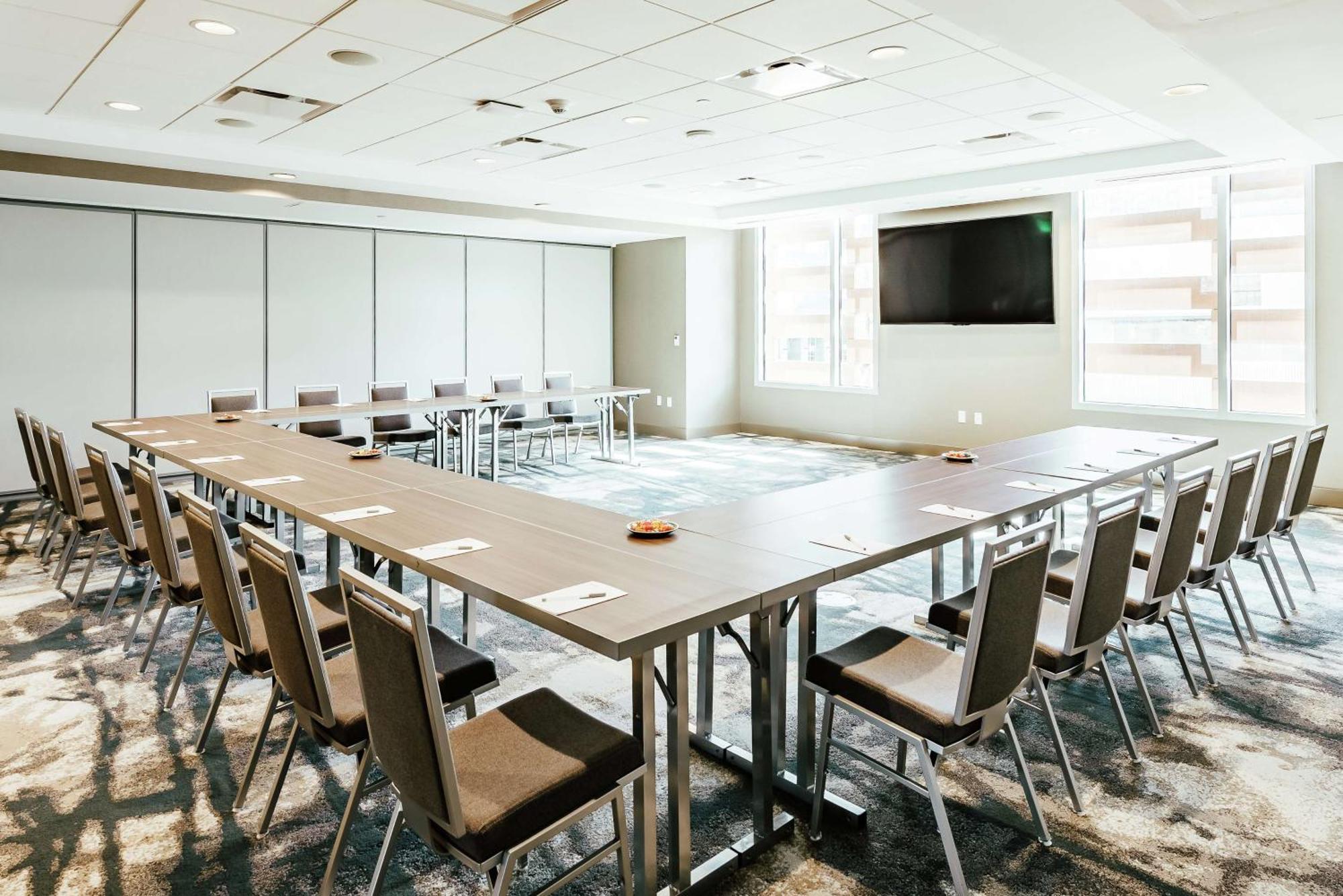 Hilton Garden Inn Denver Union Station Екстериор снимка