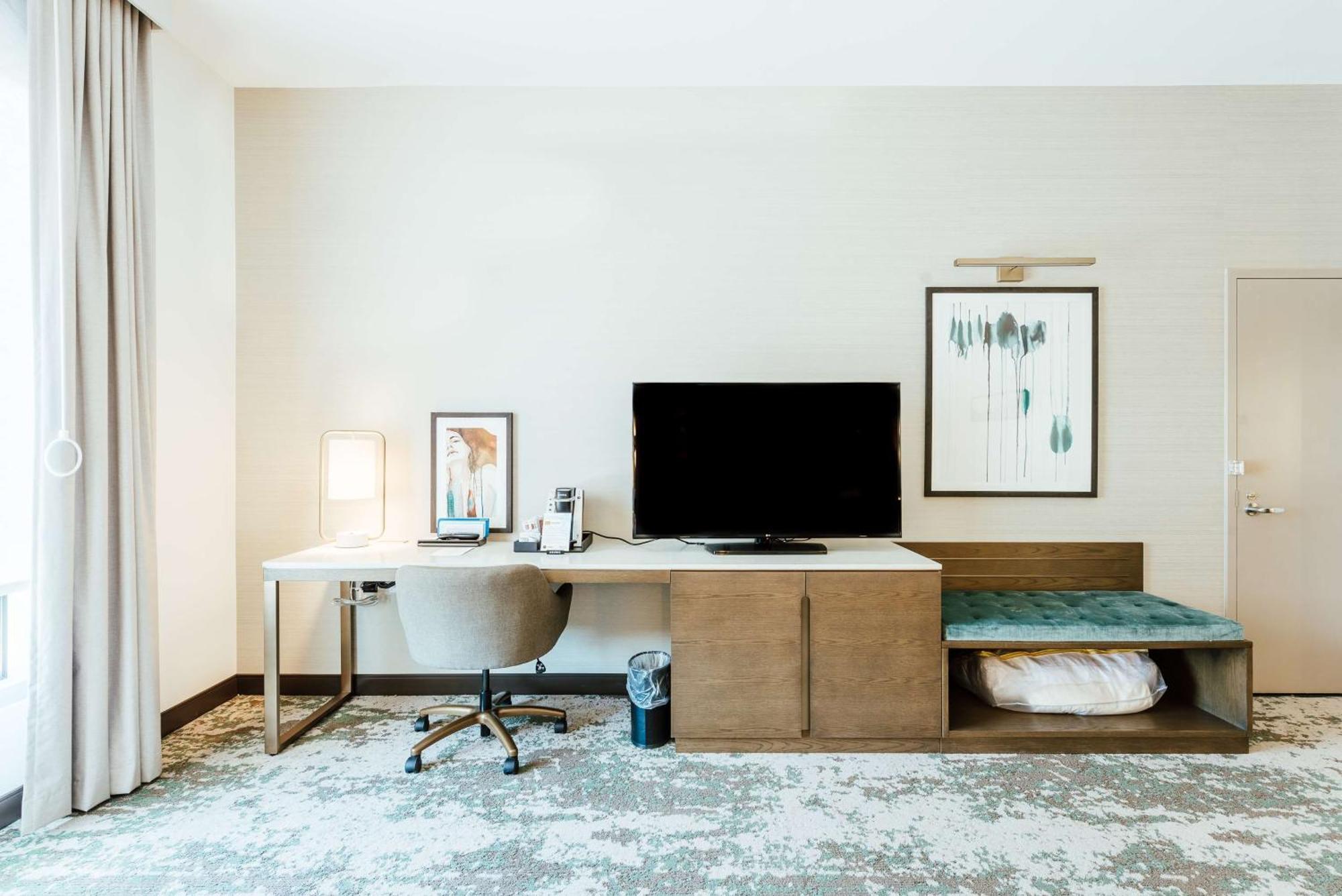 Hilton Garden Inn Denver Union Station Екстериор снимка