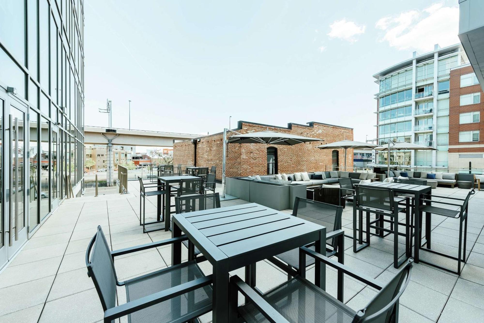 Hilton Garden Inn Denver Union Station Екстериор снимка